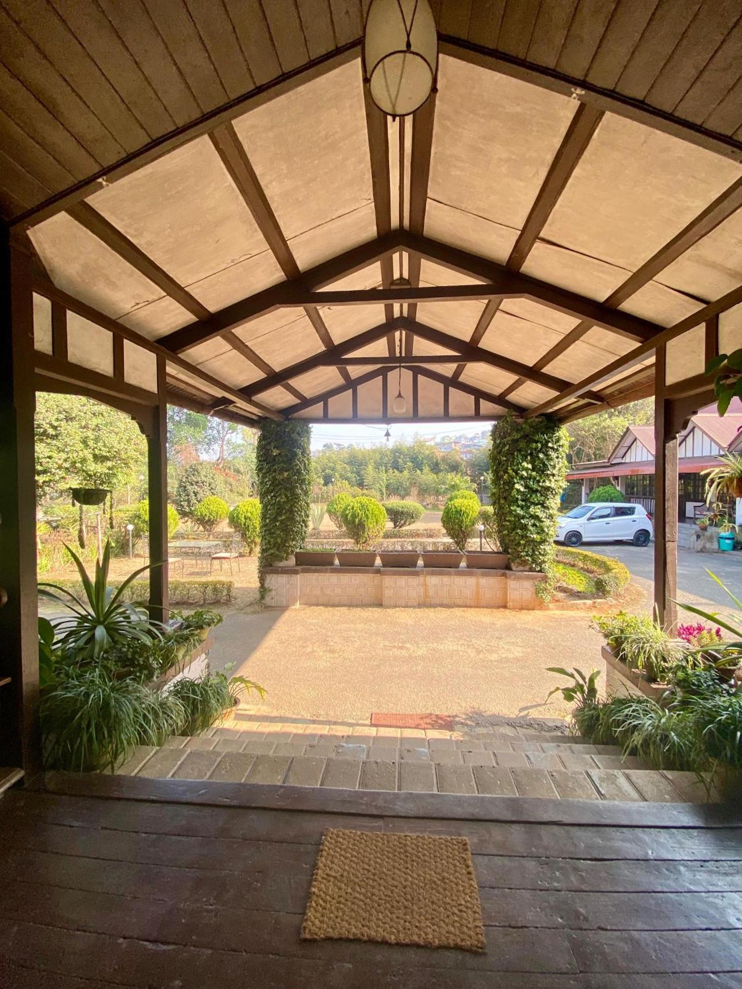 Oasis Guesthouse Shillong Exterior photo